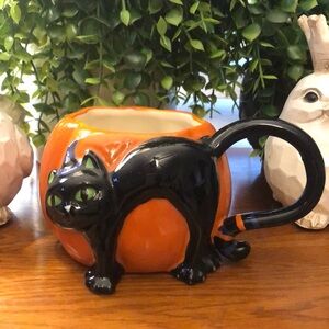 BLUE SKY CAT MUG NWT